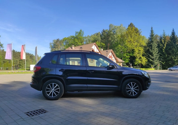 Volkswagen Tiguan cena 26500 przebieg: 284000, rok produkcji 2008 z Piła małe 106